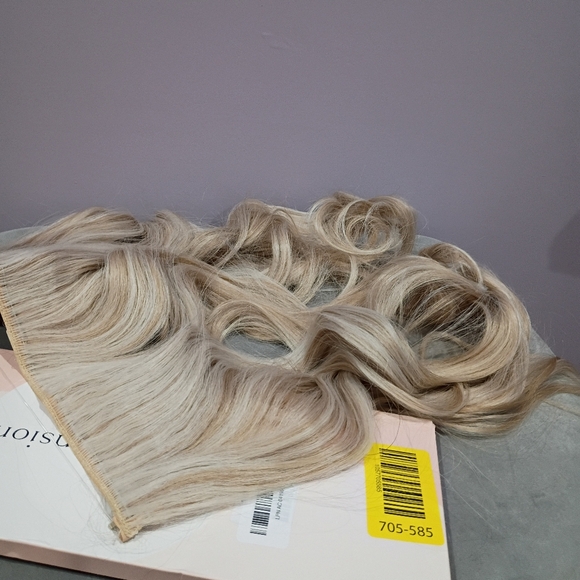 Invisible Wire Hair Extensions with 3 Clips Long Wavy Curly Synthetic Hairpiece - Picture 4 of 4